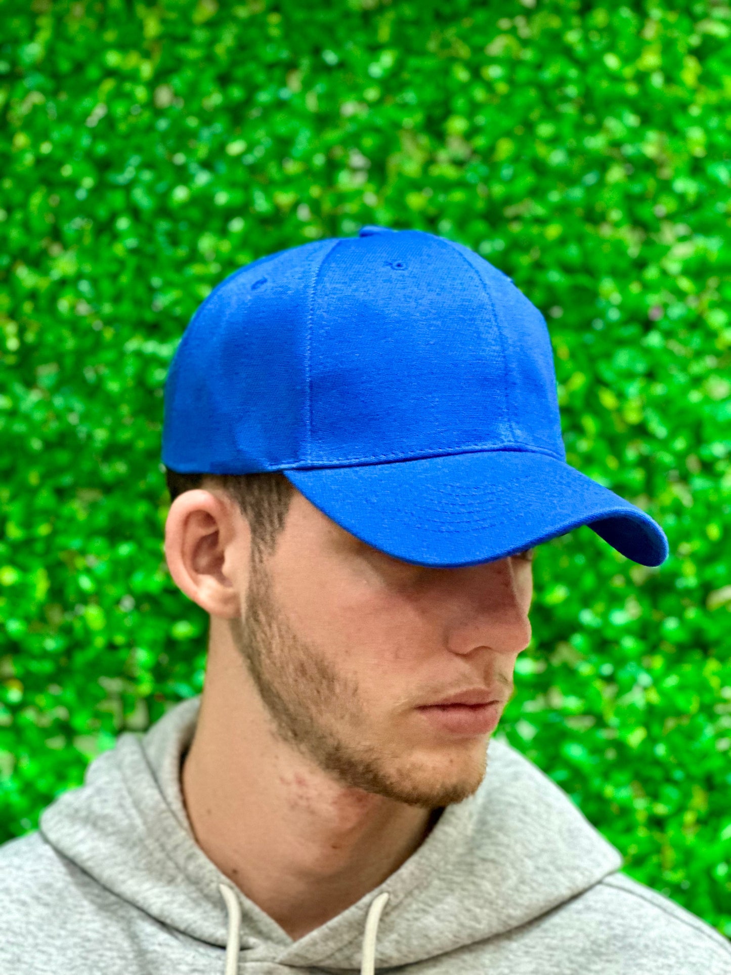 Gorras de Acrílico Personalizables – ¡Exprésate con Estilo! PAQUETE DE 50 PIEZAS. Colores.