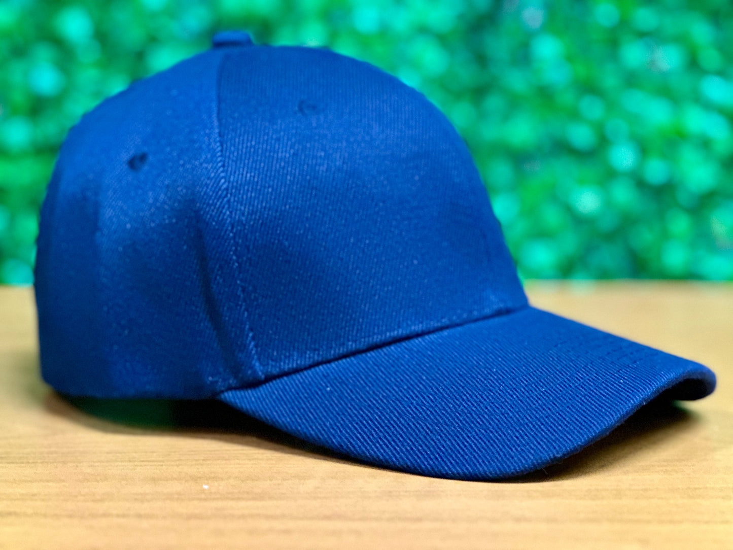 Gorras de Acrílico Personalizables – ¡Exprésate con Estilo! PAQUETE DE 50 PIEZAS. Colores.